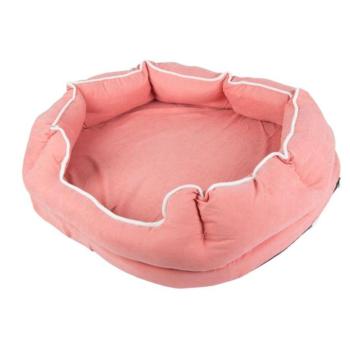 Kényelmes és puha kisállatfekhely kép