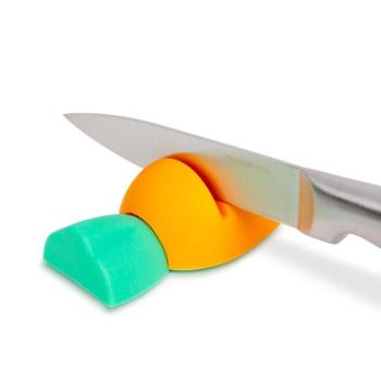 Késélező - répa forma - 9,5 x 4,8 cm kép